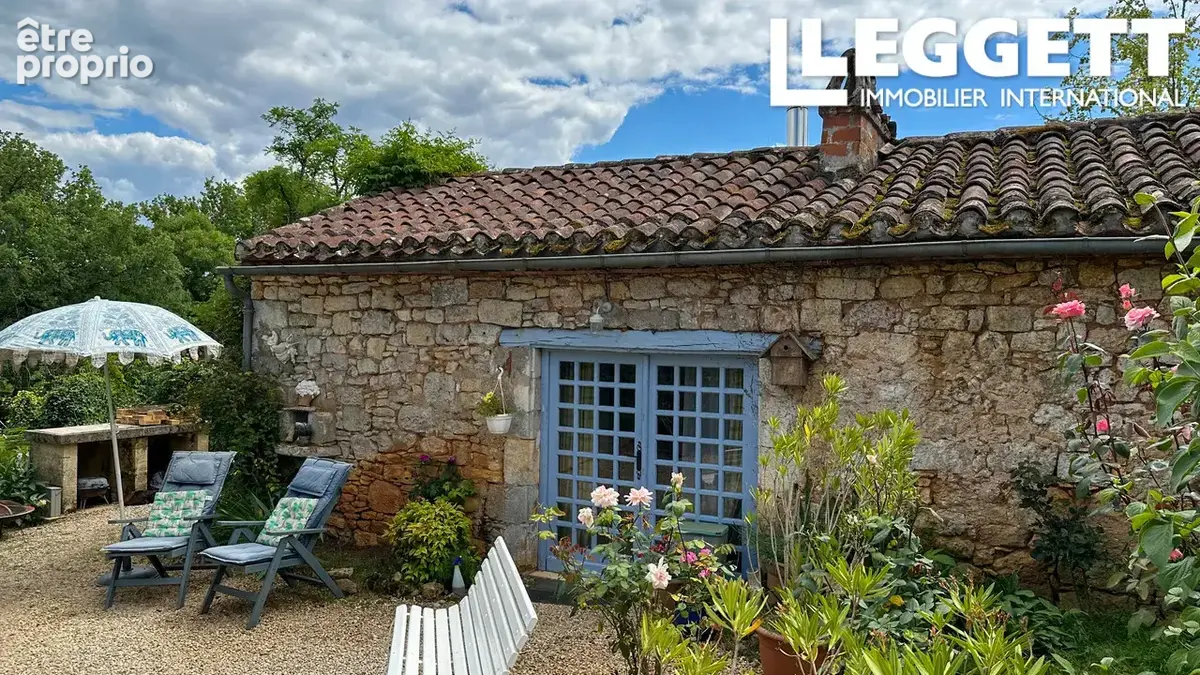 Maison en pierre de caractère avec 3 chambres et une maison d’amis, située à la lisière d’un village très pris - photo 10