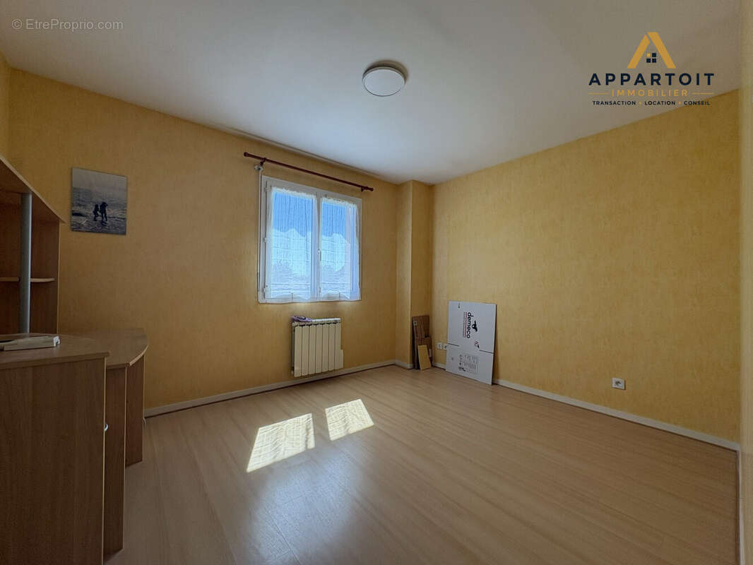 Maison 127 m² à Ennezat  - photo 7