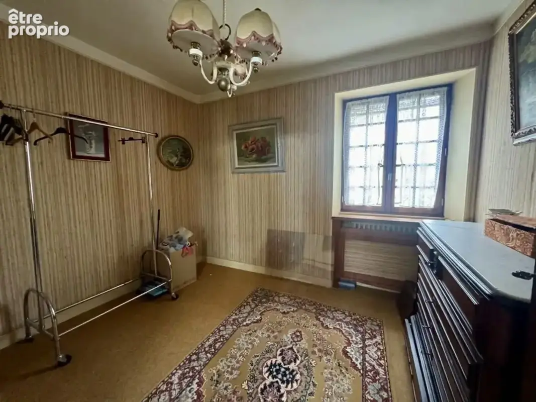 Auxy, longère, 3 chambres, garage, dépendances, tout a l'égout - photo 8