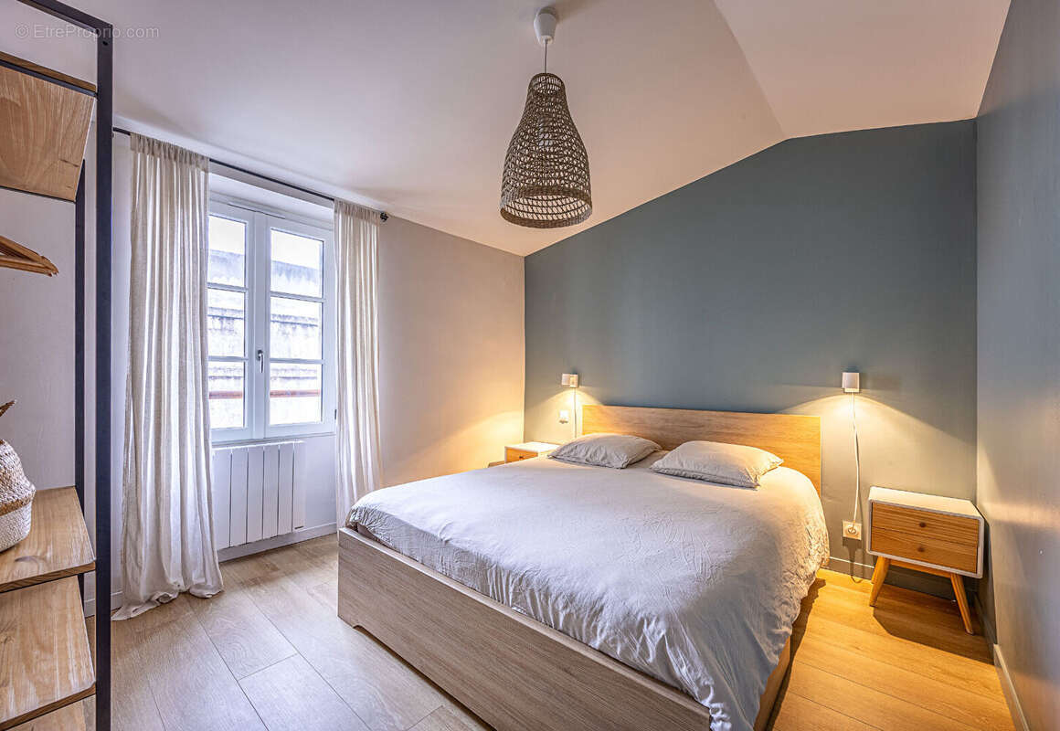 Maison 4 pièces à vendre à La Rochelle - Centre-ville - Marché - photo 4