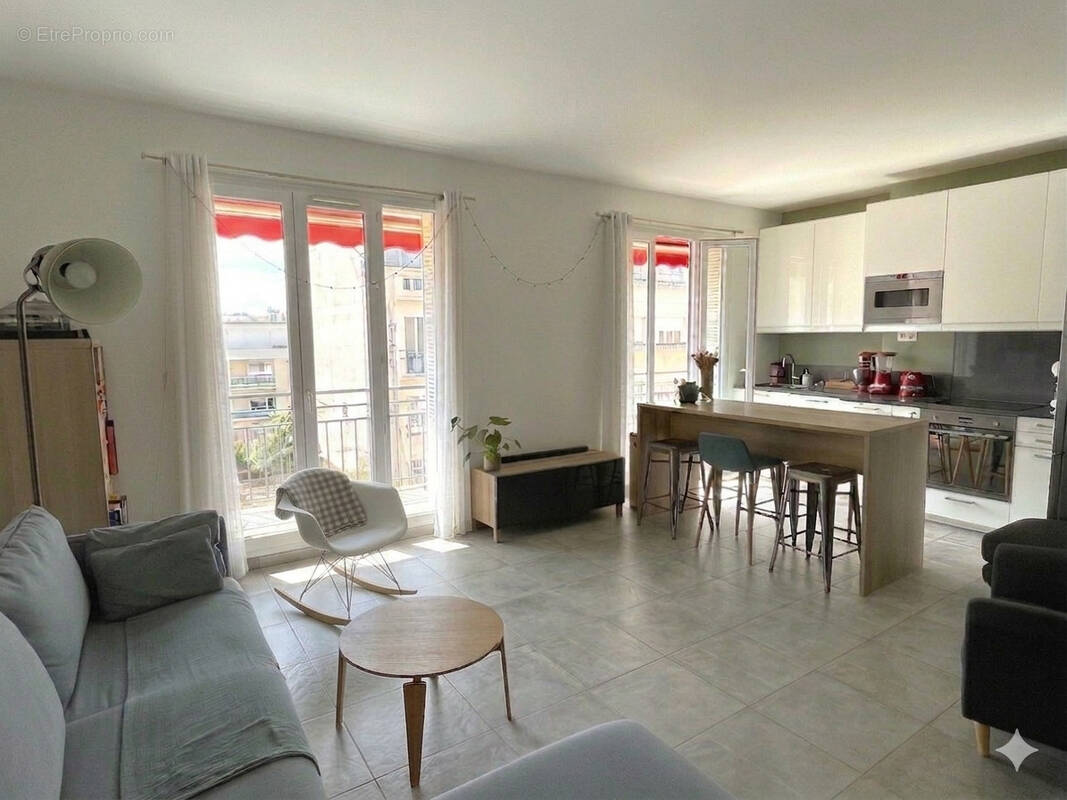 Appartement à LYON-6E
