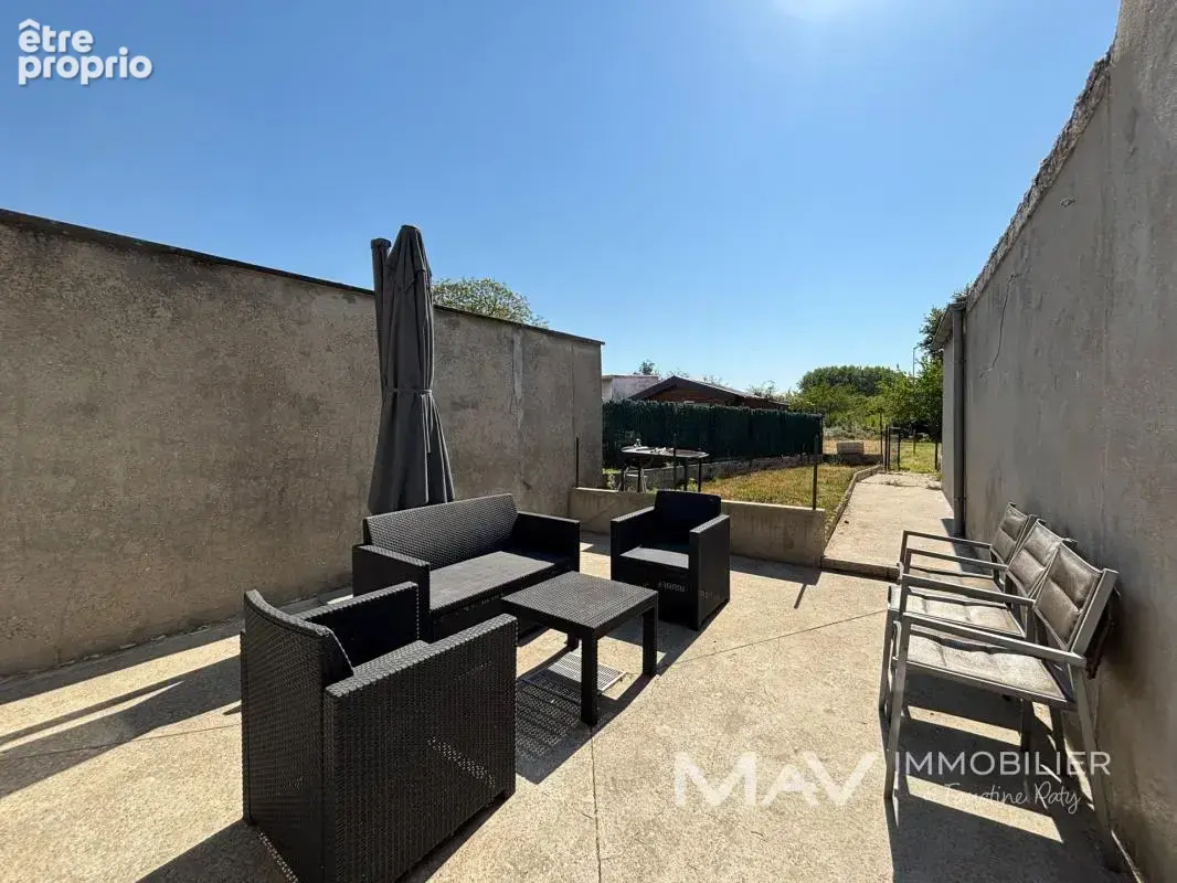 Saint-omer - maison 2 chambres avec un jardin et une terrasse - photo 10