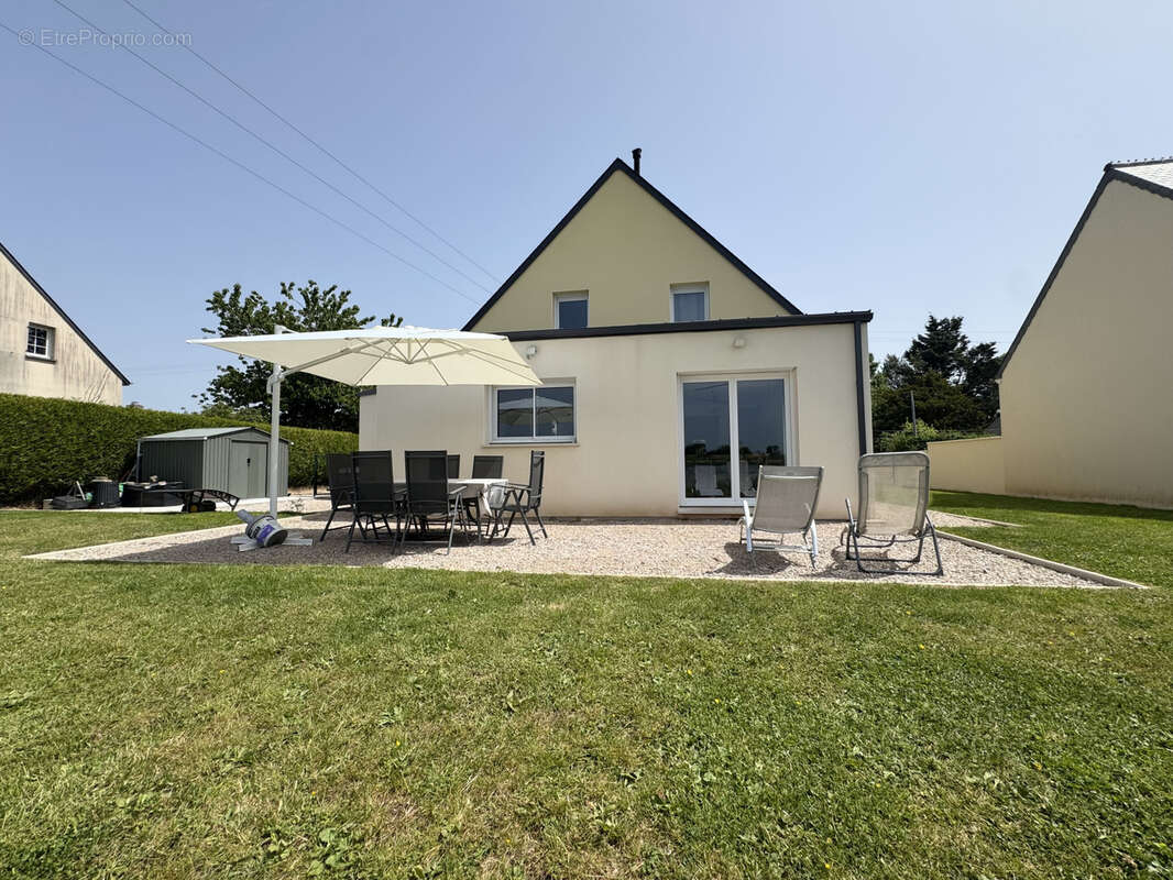 Maison à YVETOT-BOCAGE