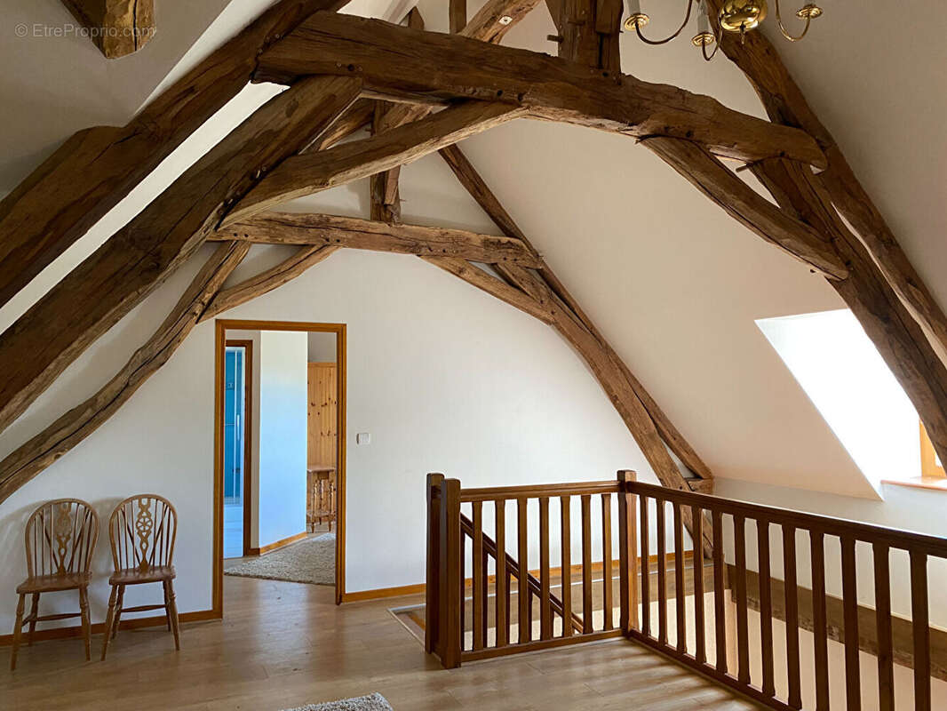 Maison à SAINT-LEOPARDIN-D'AUGY