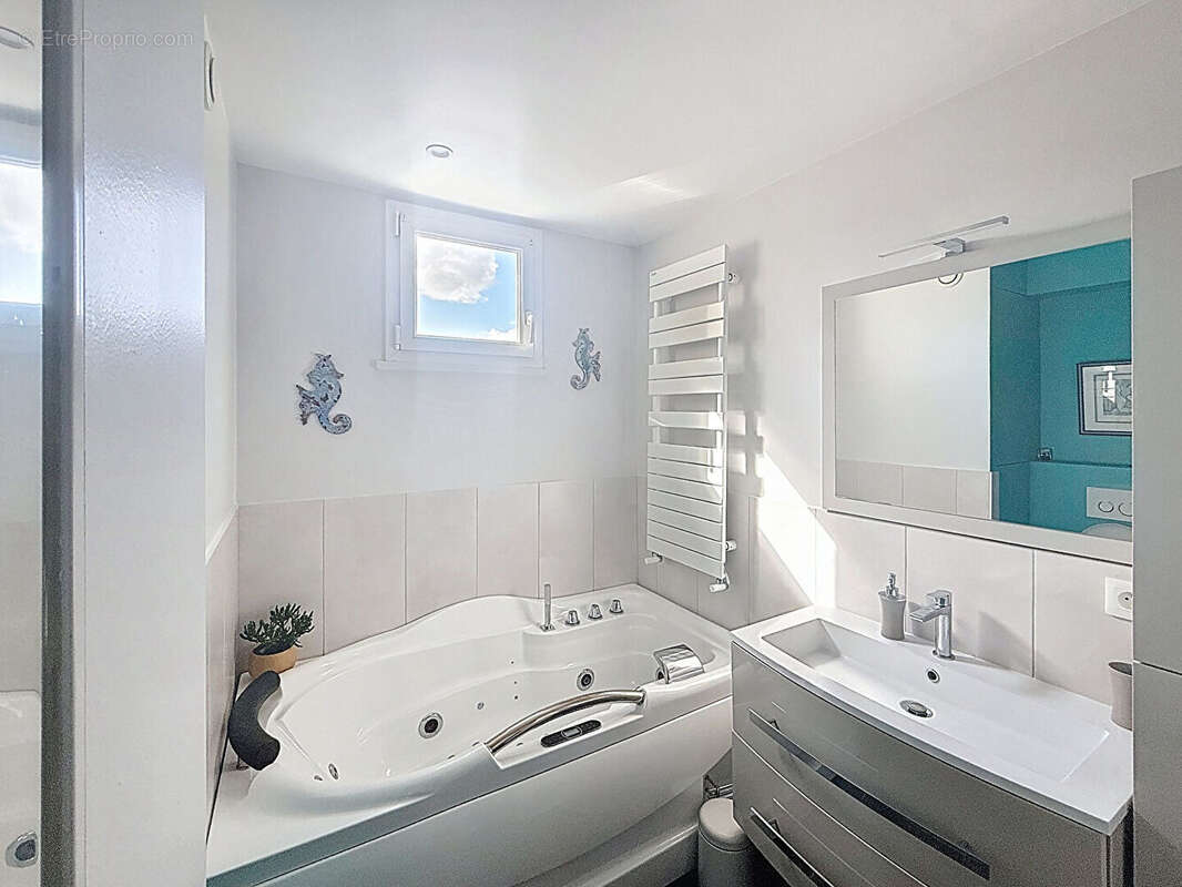 Appartement à MAUREPAS