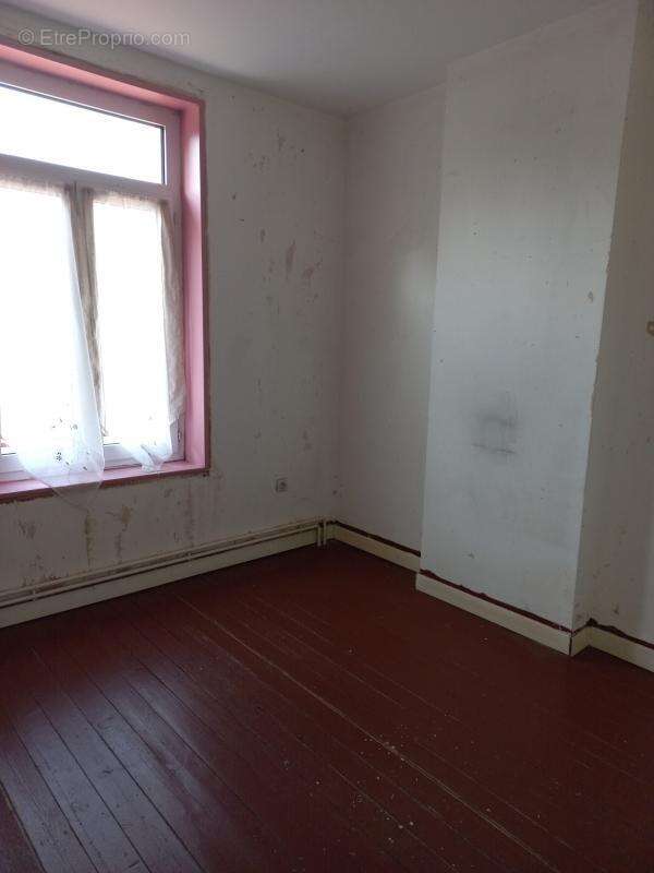 MARLES LES MINES 97 rue Vaillant Couturier - photo 10
