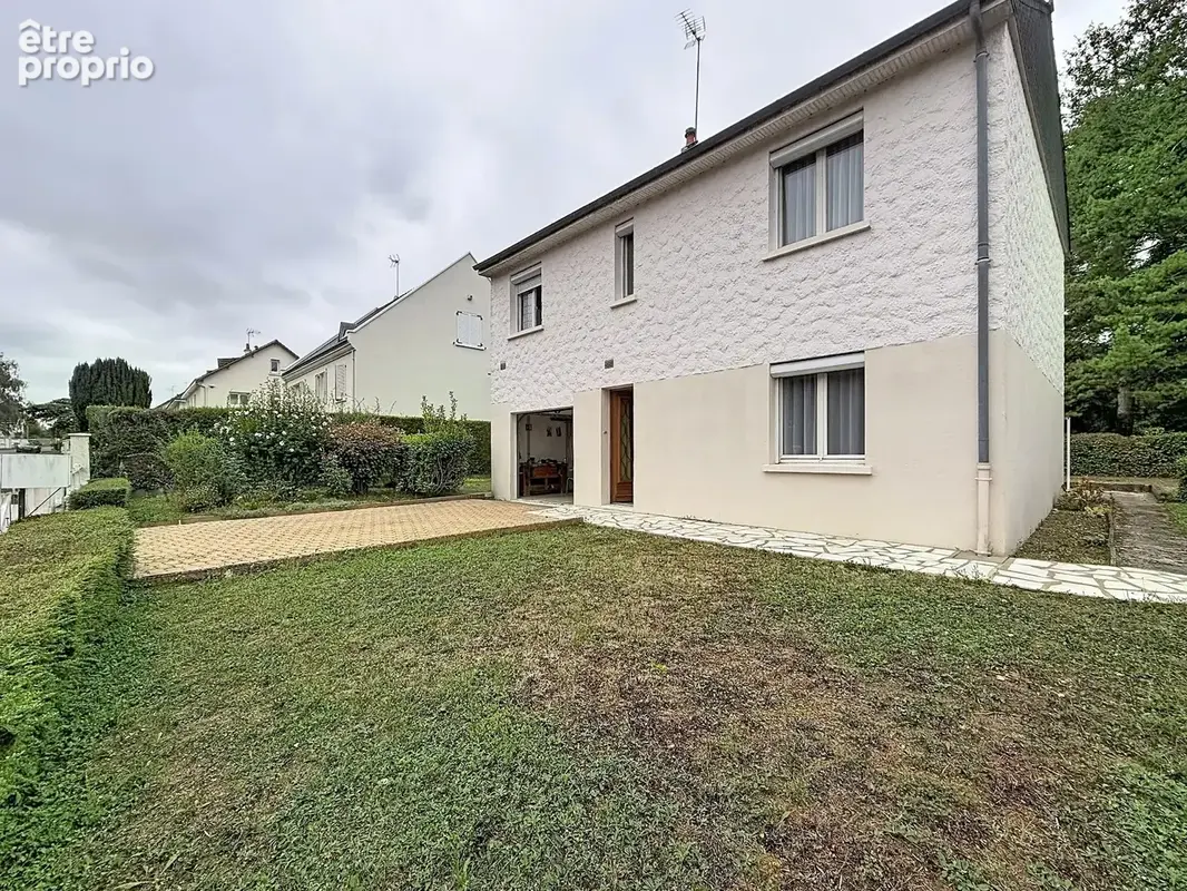Maison à CHAMBRAY-LES-TOURS