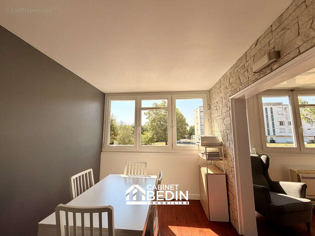 Appartement à CARBON-BLANC