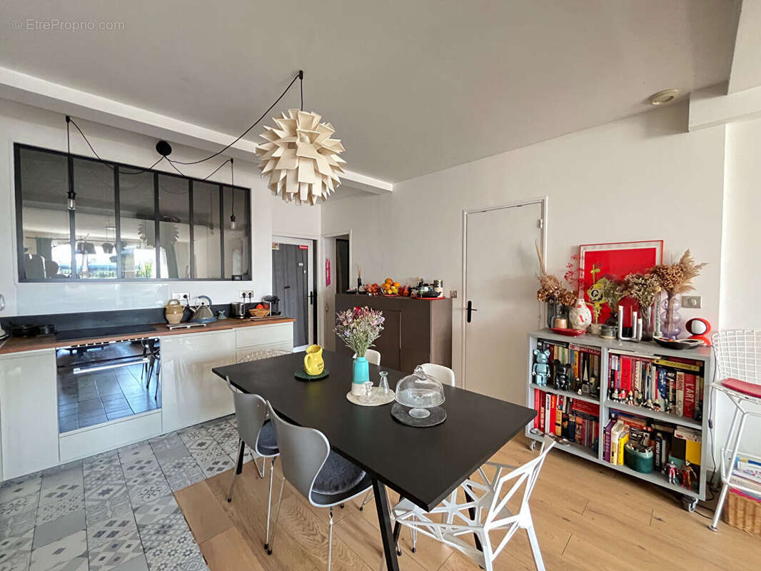 Appartement à SURESNES