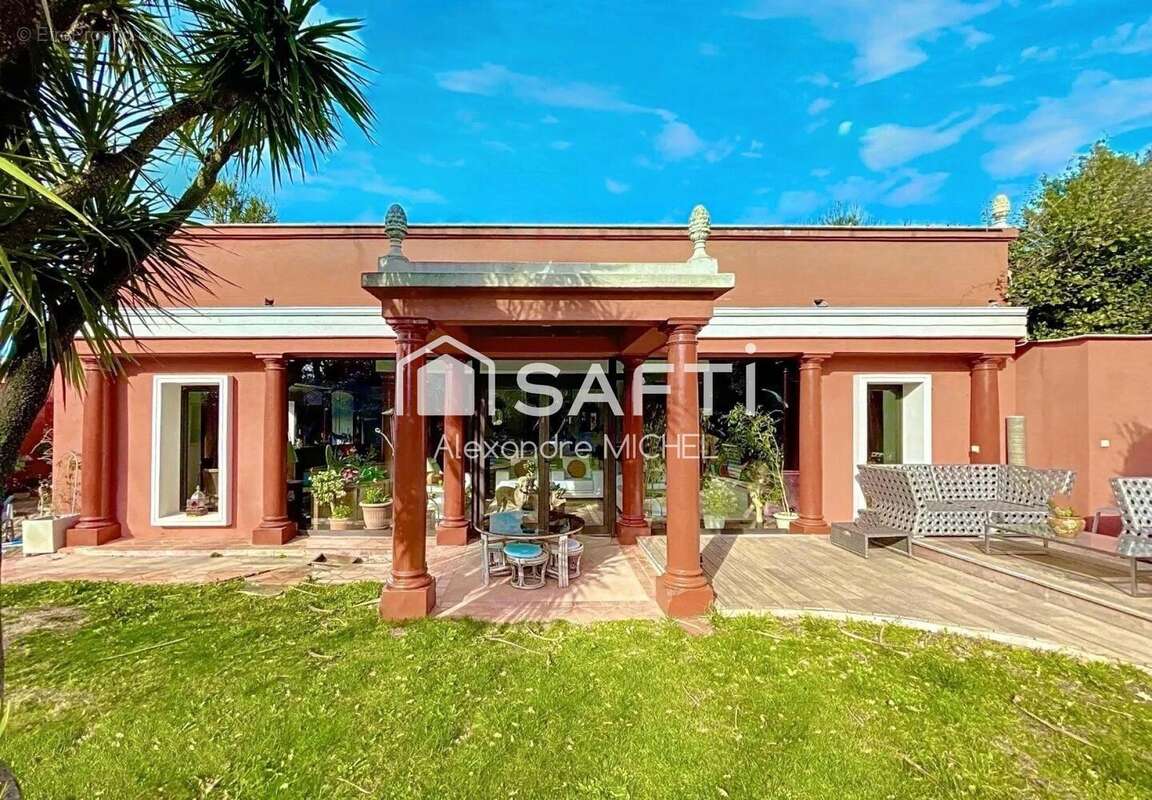 Photo 3 - Maison à LE BEAUSSET