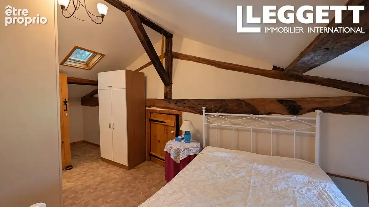 Charmante maison de caractère de 2 chambres avec jardins près de Ménigoute - photo 9