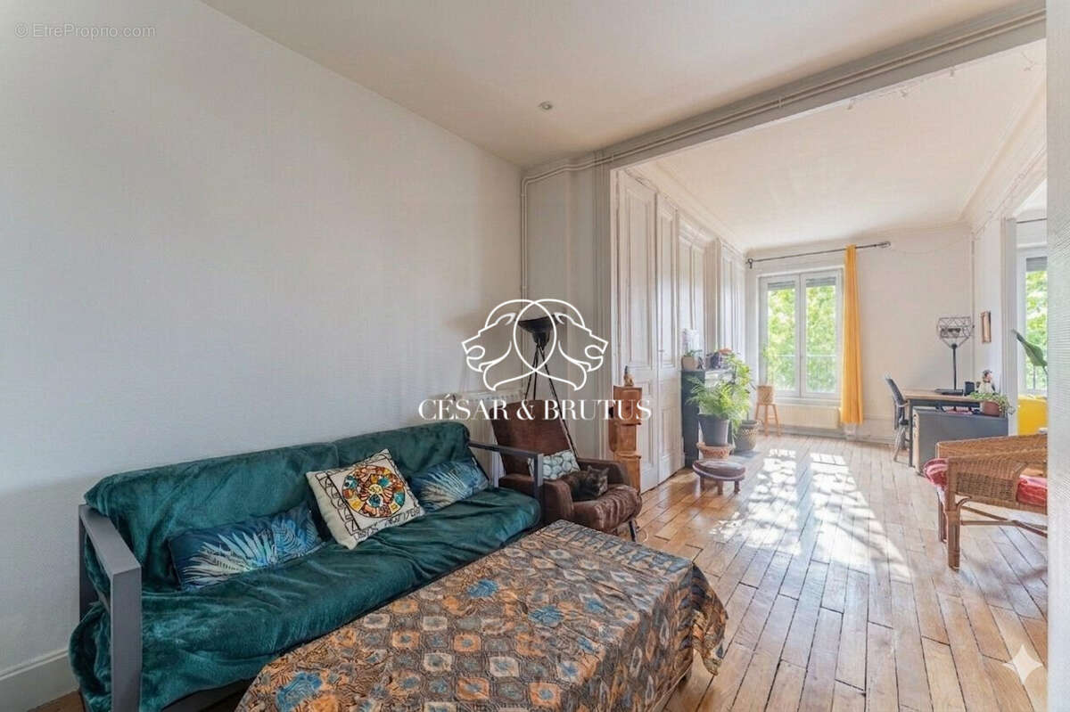 Appartement à LYON-7E