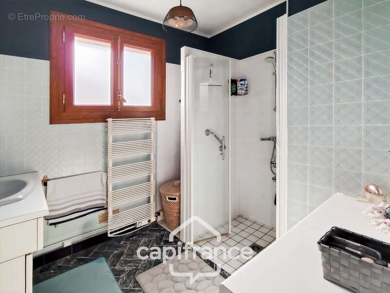 Maison à vendre 5 pièces BESSE SUR BRAYE (72)  -  Terrain 527 m²  - - photo 16