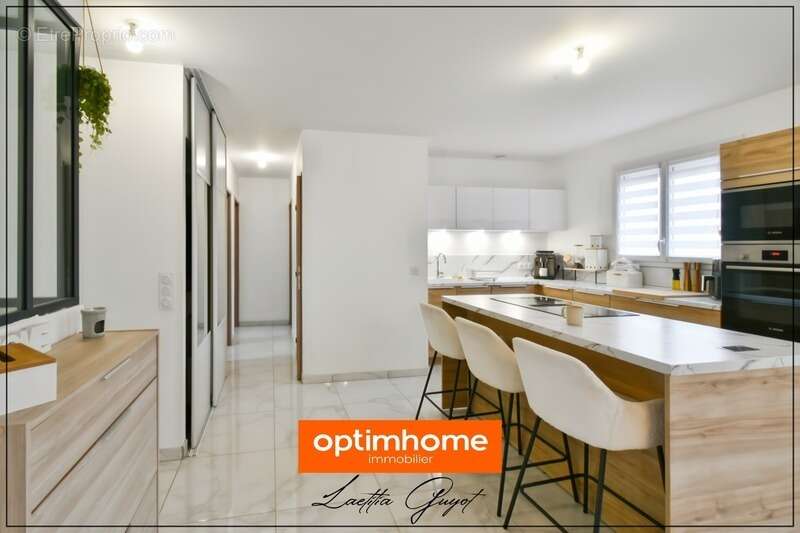 Maison à TOULON-SUR-ALLIER