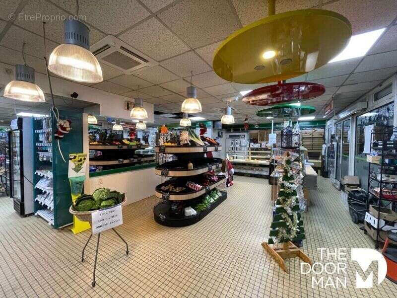 Commerce à DOULAINCOURT-SAUCOURT