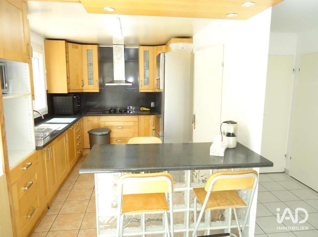 Photo 2 - Maison à SARCELLES