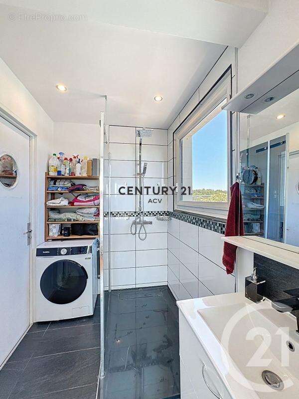 Appartement à MAISONS-ALFORT