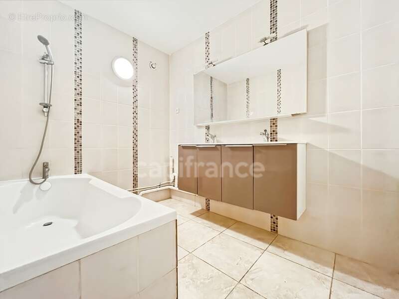 Appartement à QUETIGNY