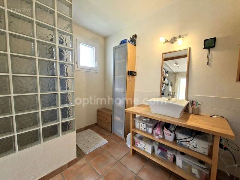 Appartement à CHATEAU-ARNOUX-SAINT-AUBAN