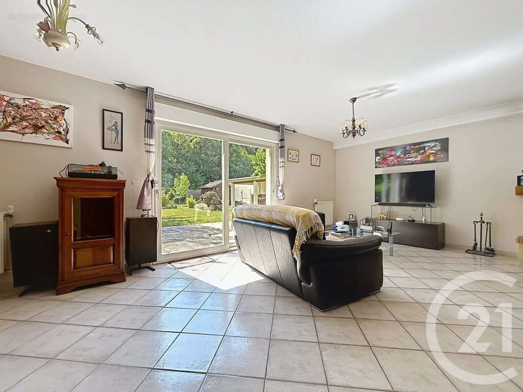 Maison 141 m² à Chalons-En-Champagne  - photo 18
