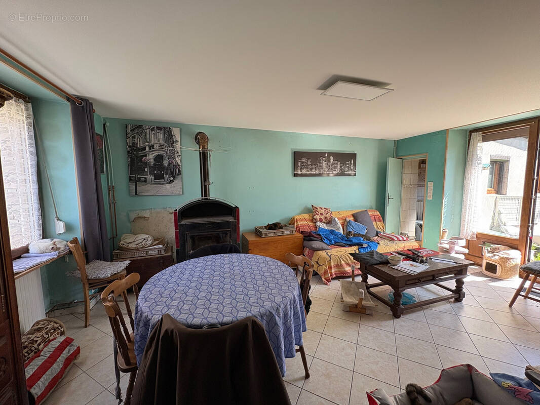 Maison à CLAIREGOUTTE