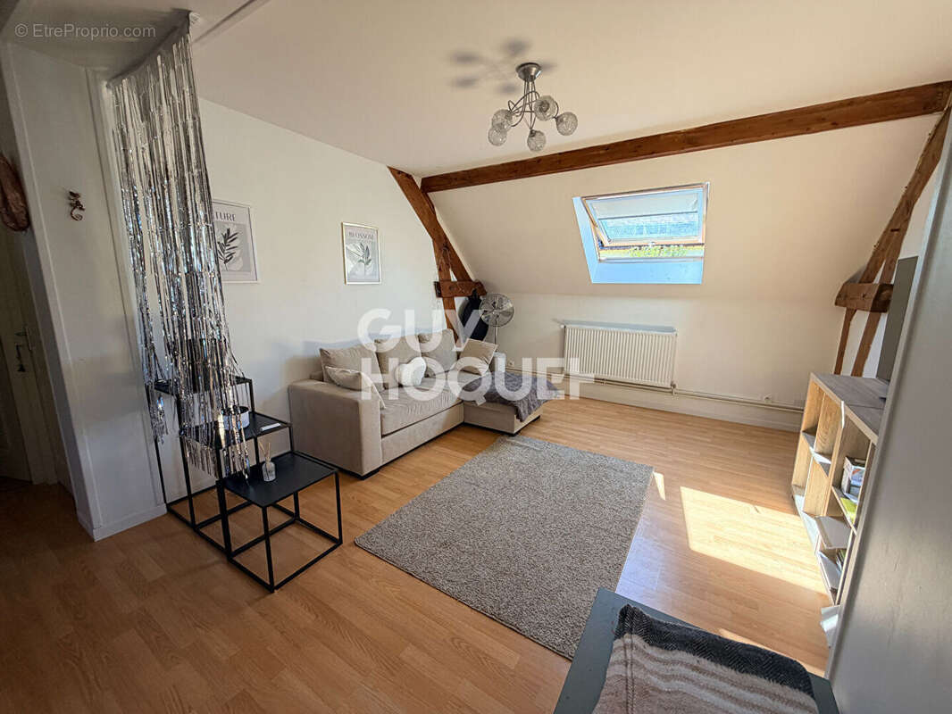 Maison familiale ou investissement - 188 m² - Piscine (Hauteurs de Besançon) - photo 12