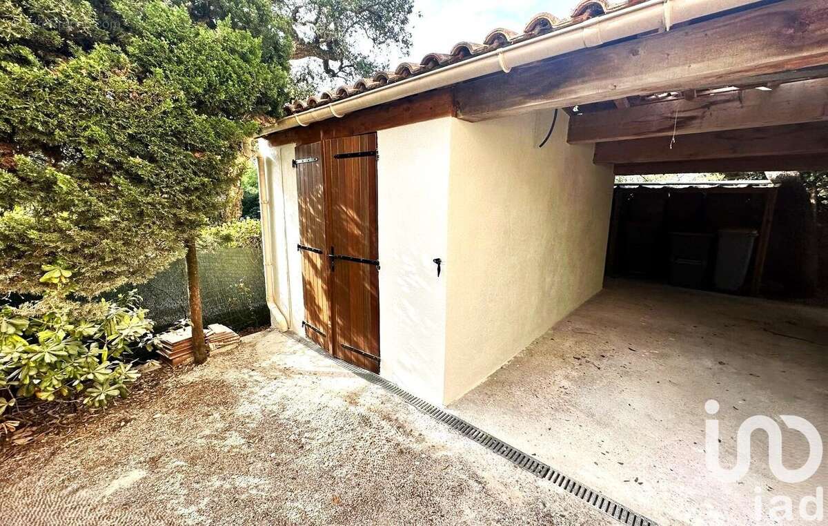 Photo 8 - Maison à FREJUS