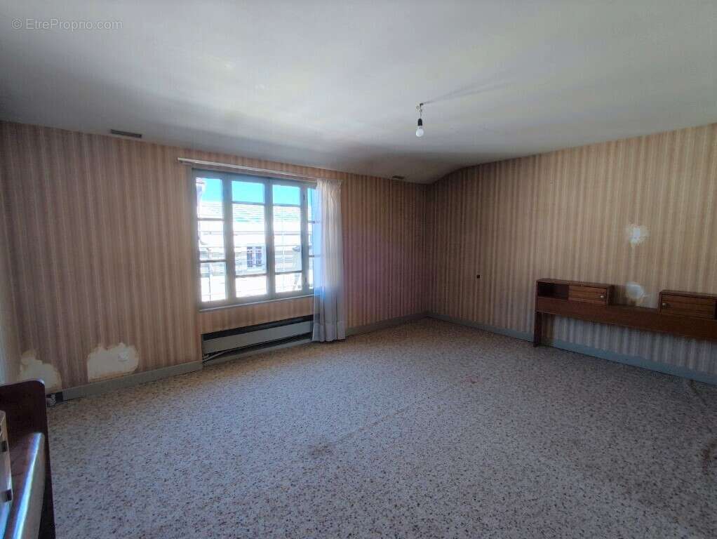 Maison à PONS