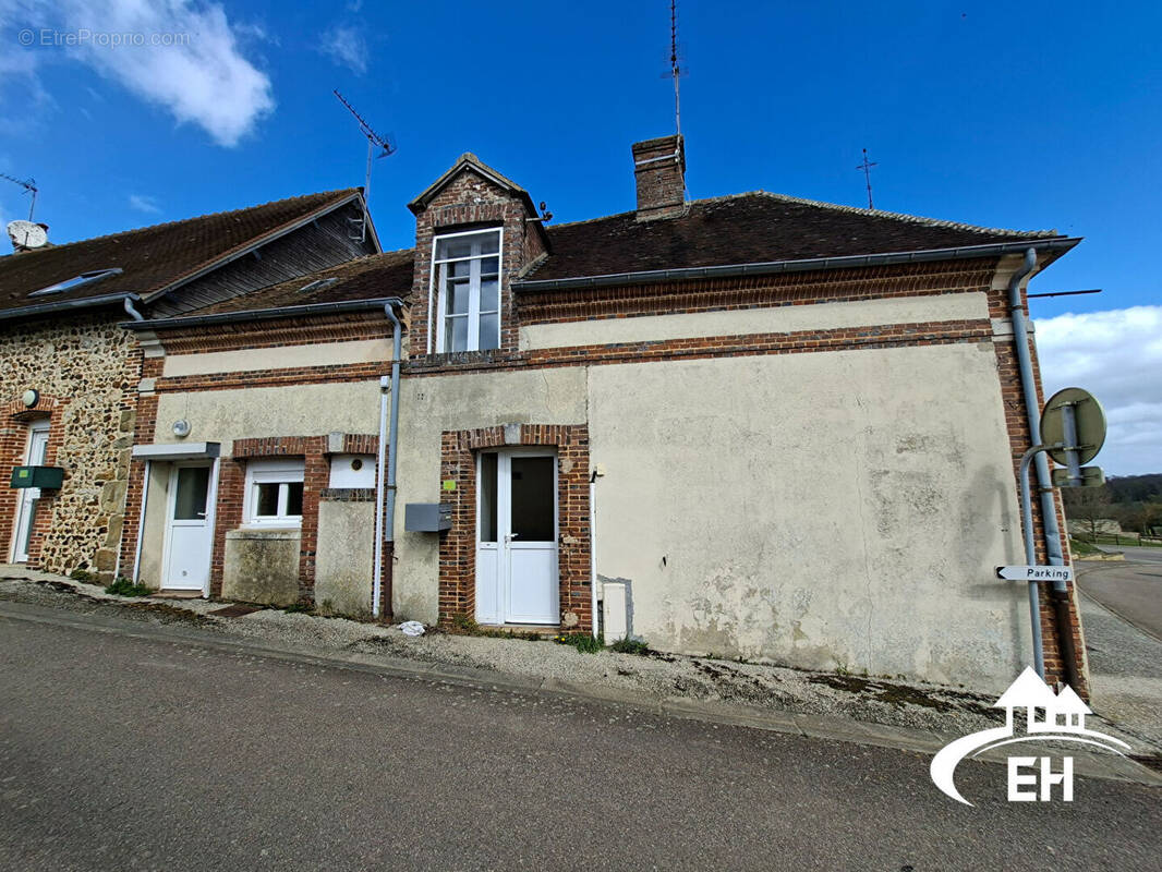 Maison à L'AIGLE