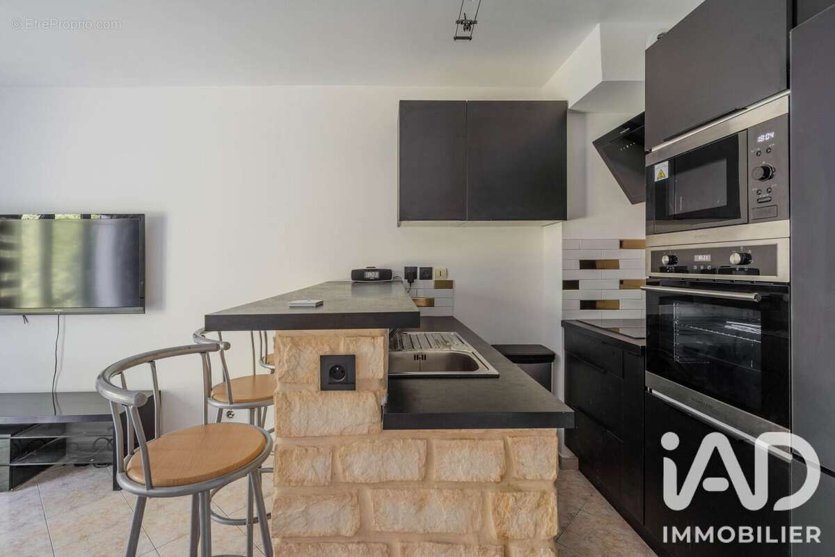 Photo 5 - Appartement à BUSSY-SAINT-GEORGES