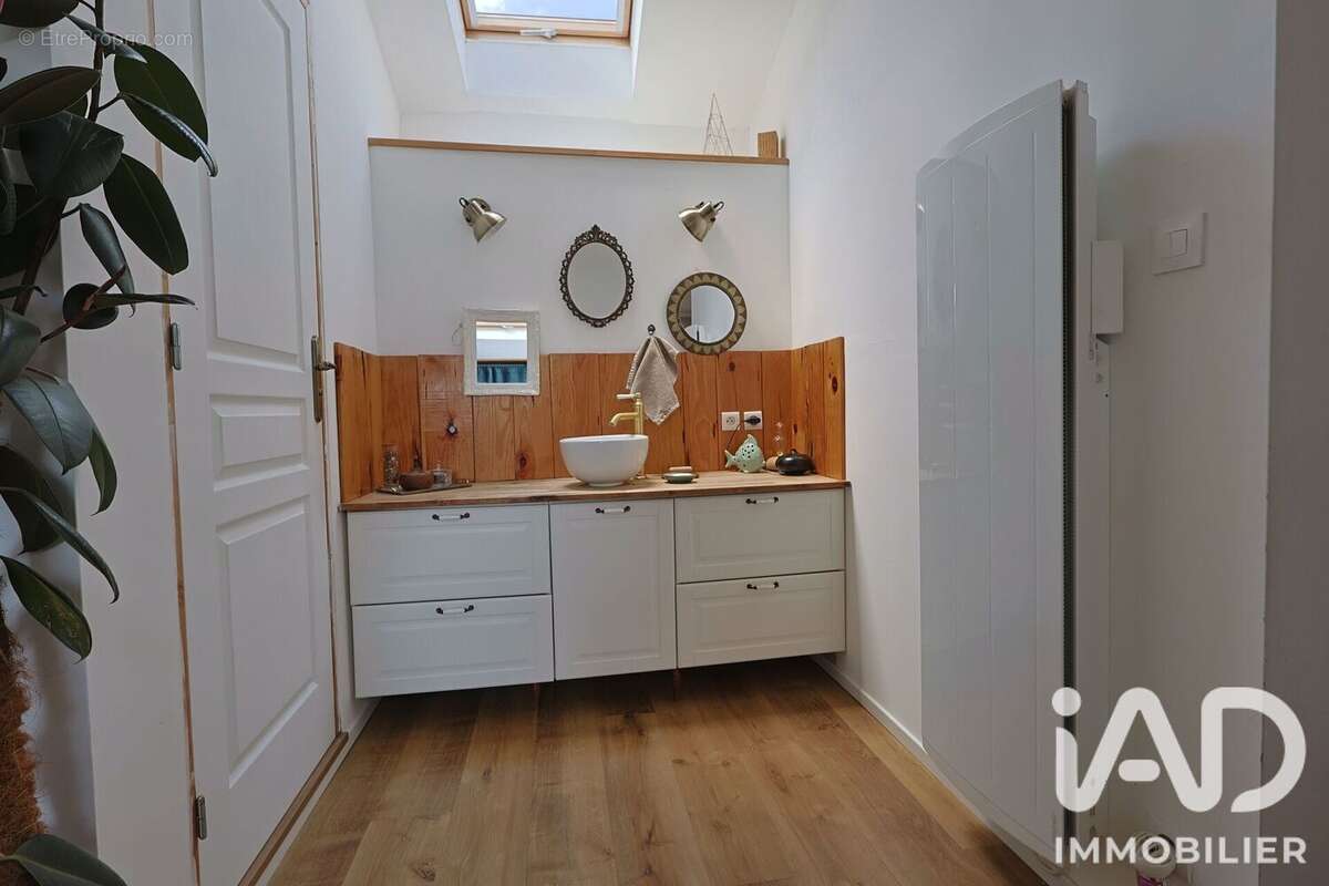 Maison 75 m² à Cersay  - photo 6