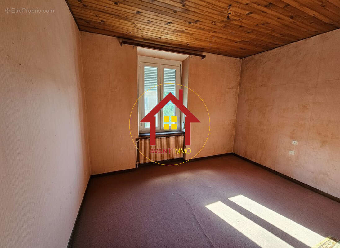 Appartement à JOEUF