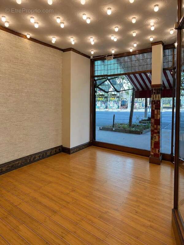 Paris 12ème - Murs de boutique 99 m² à vendre – Emplacement stratégique Bastille / Gare de Lyon – - photo 3