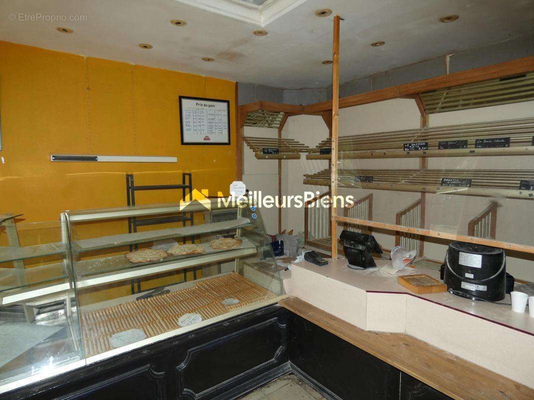 Commerce à LA BOURBOULE