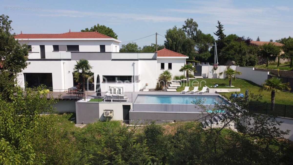 Maison à JAILLANS