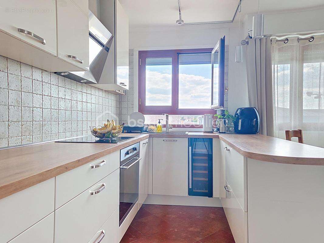 Appartement à NANTERRE