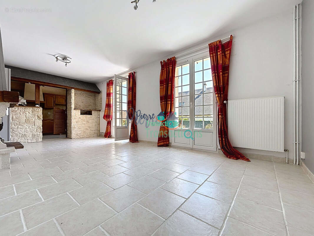Maison 118 m² à Saint-Maurice-D'etelan  - photo 4