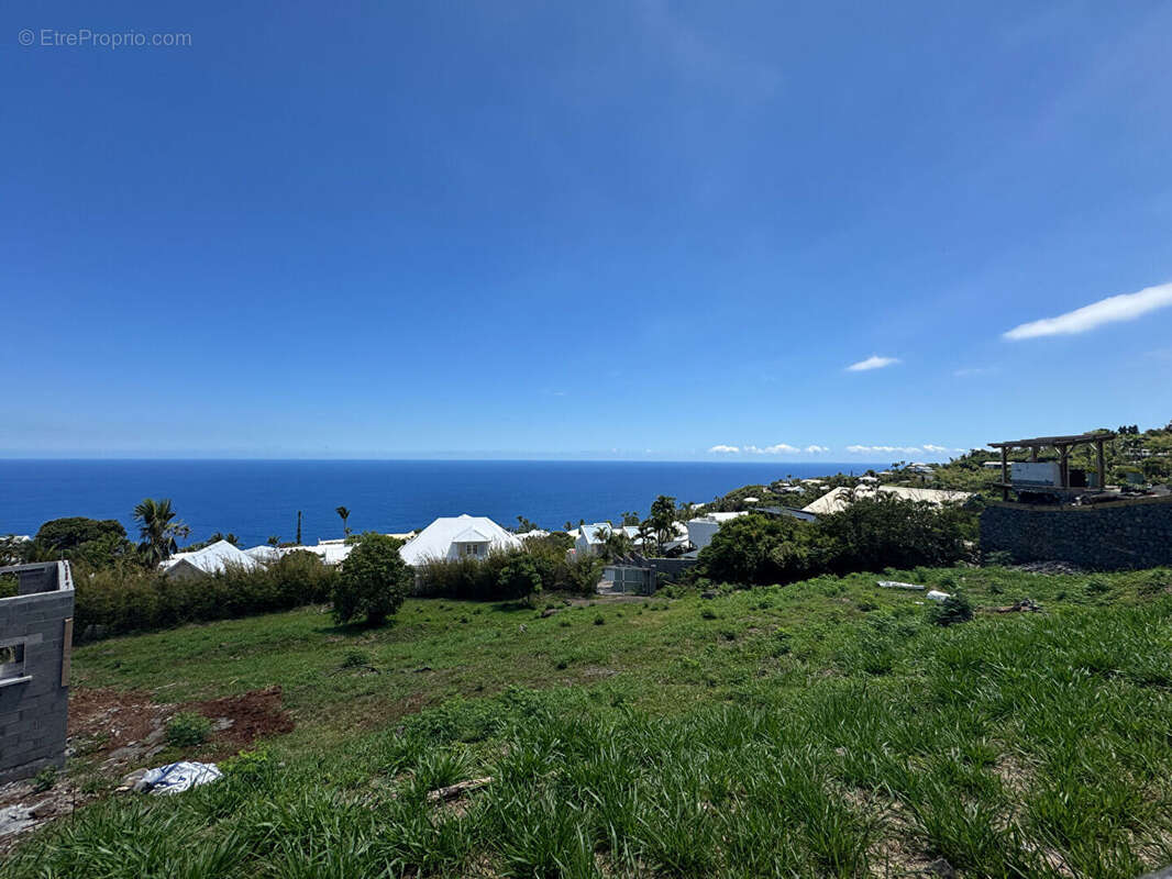 Terrain à SAINT-DENIS