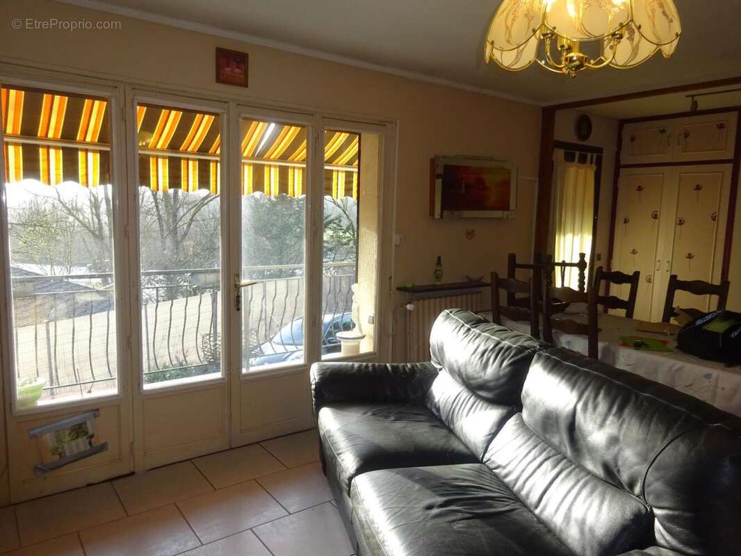 séjour etage - Maison à CAHORS