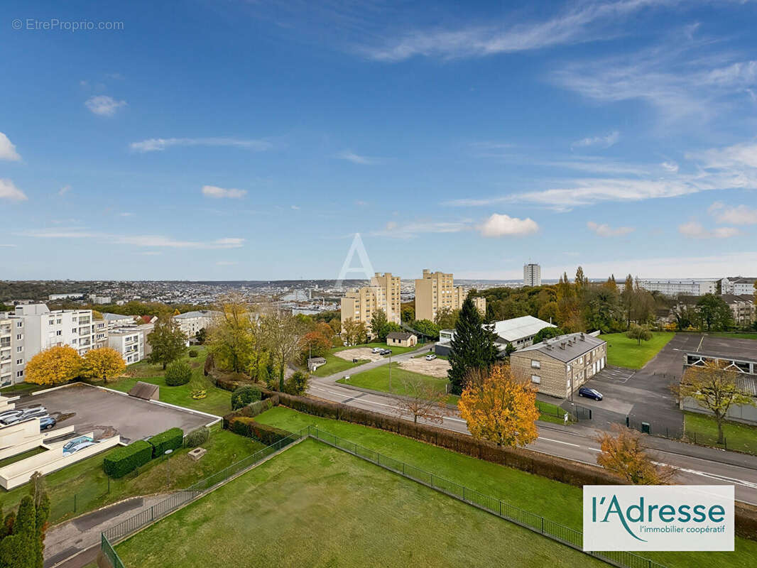 Appartement à CANTELEU