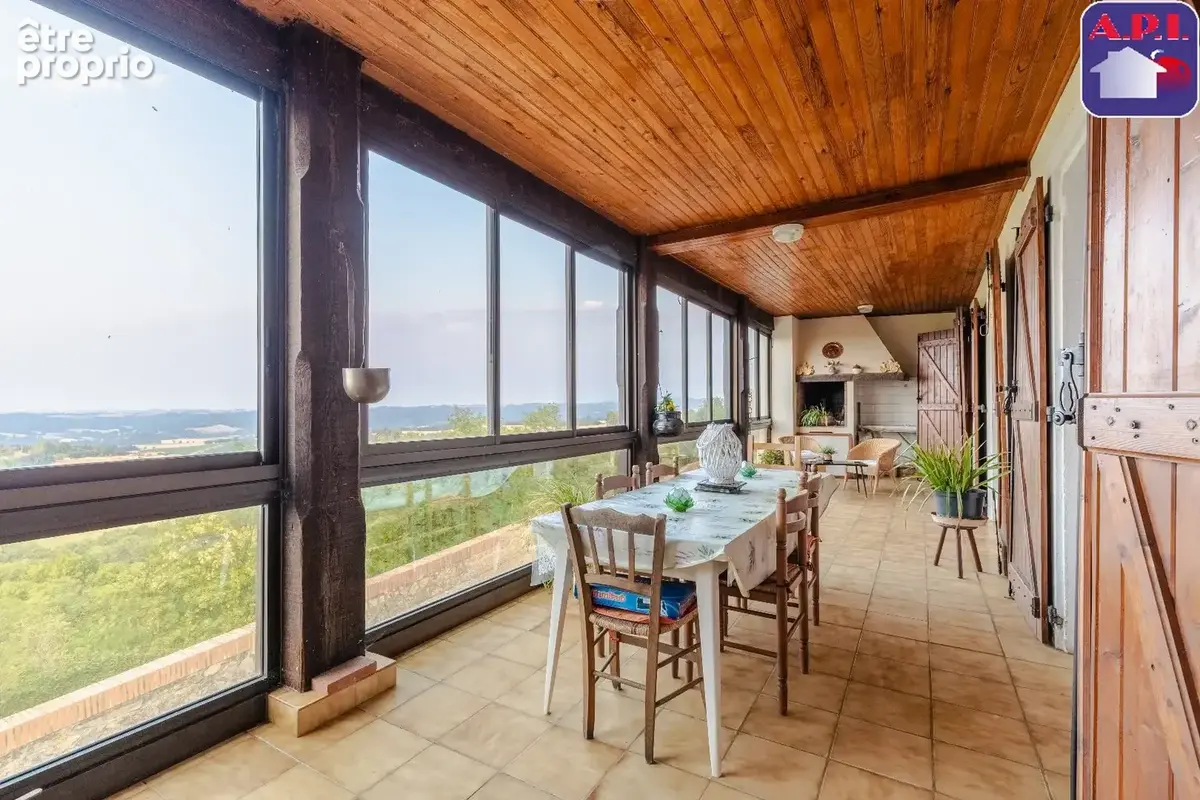 Maison de caractere avec vue exceptionnelle - photo 6