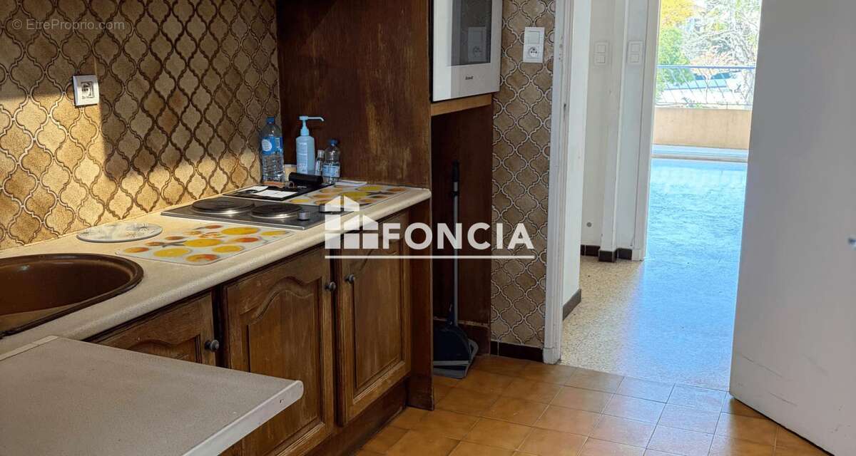 Appartement à SIX-FOURS-LES-PLAGES