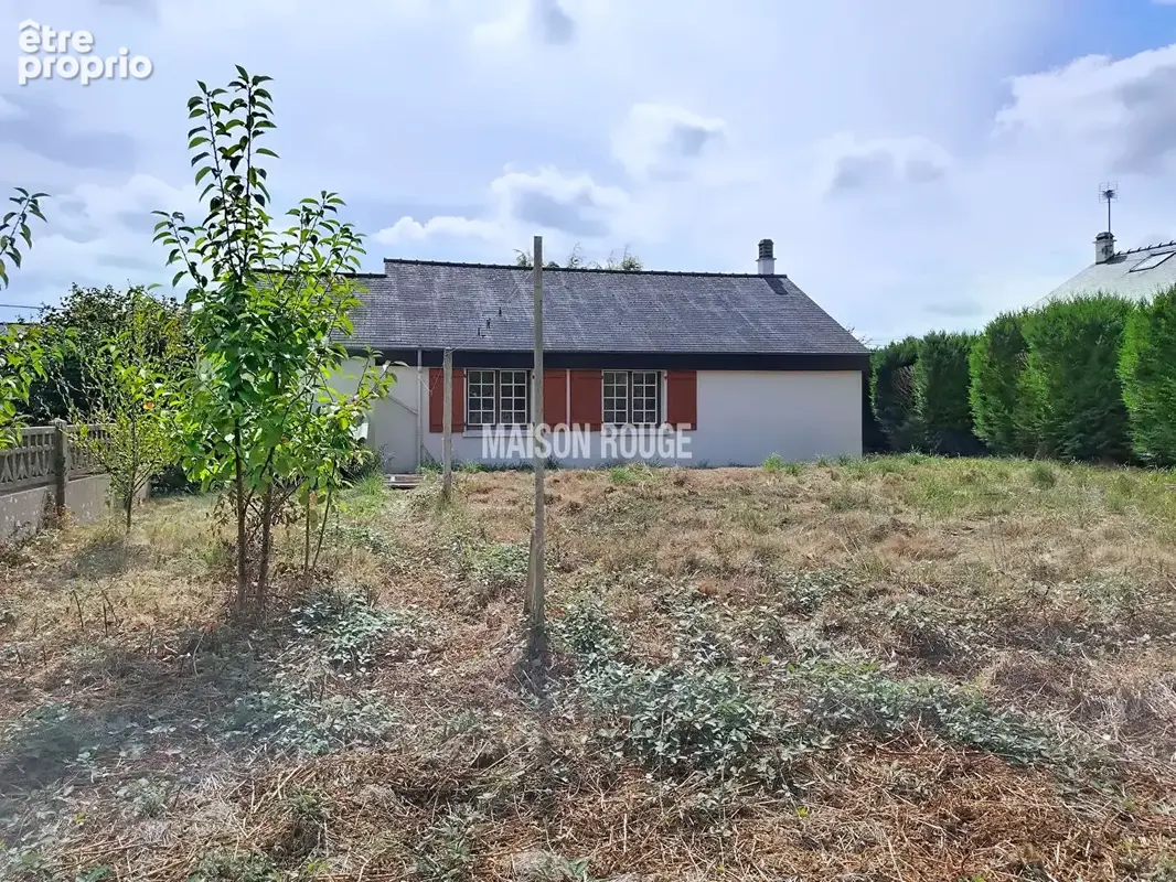 Combourg centre : beau potentiel pour ce pavillon à rénover ! - photo 13