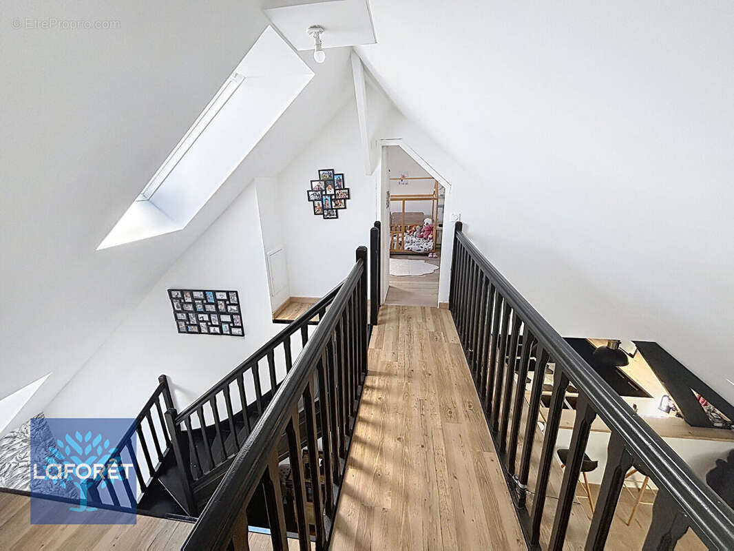 Appartement à FOUGERES