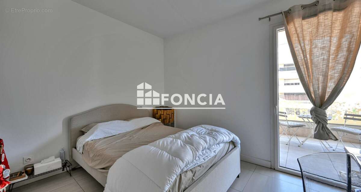 Appartement à CASTELNAU-LE-LEZ