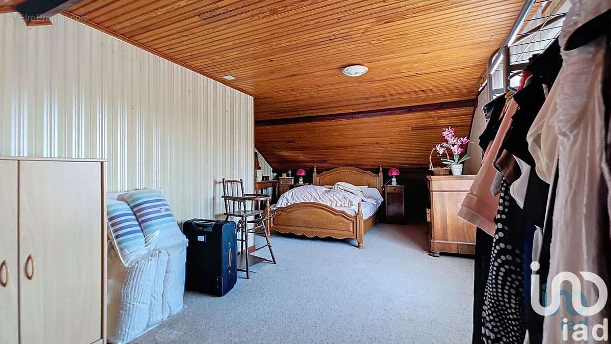 Photo 9 - Maison à MAIZIERES-LA-GRANDE-PAROISSE