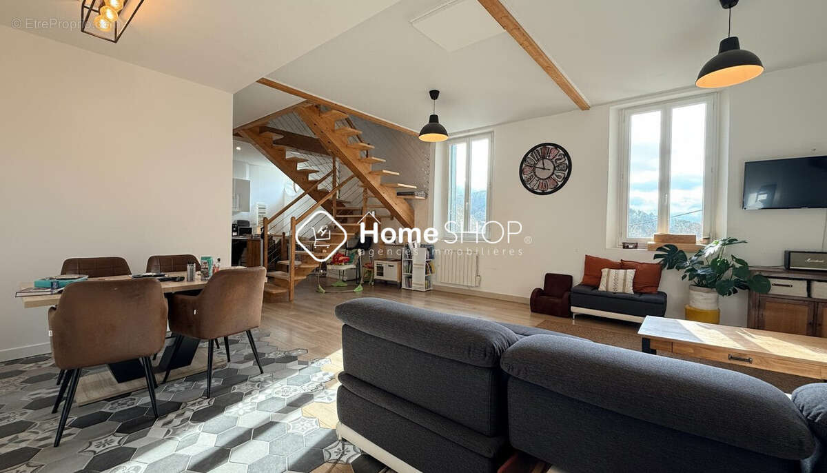 Appartement à SEPTEMES-LES-VALLONS