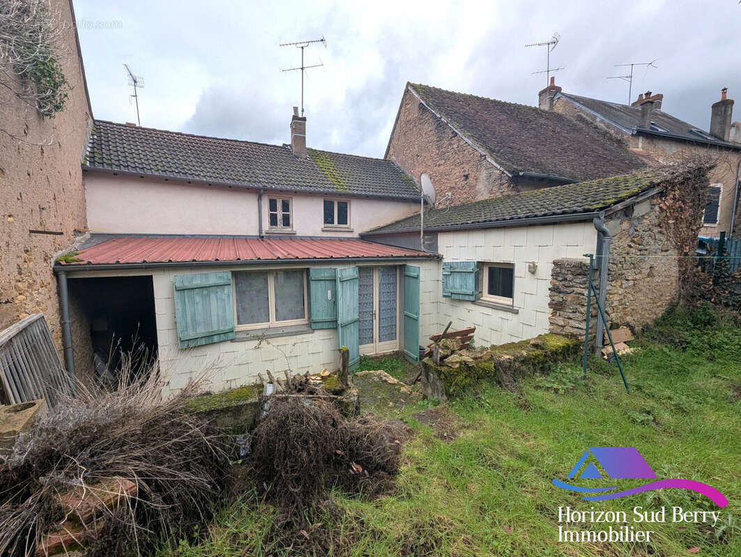 Façade arrière - Maison à LA CHATRE