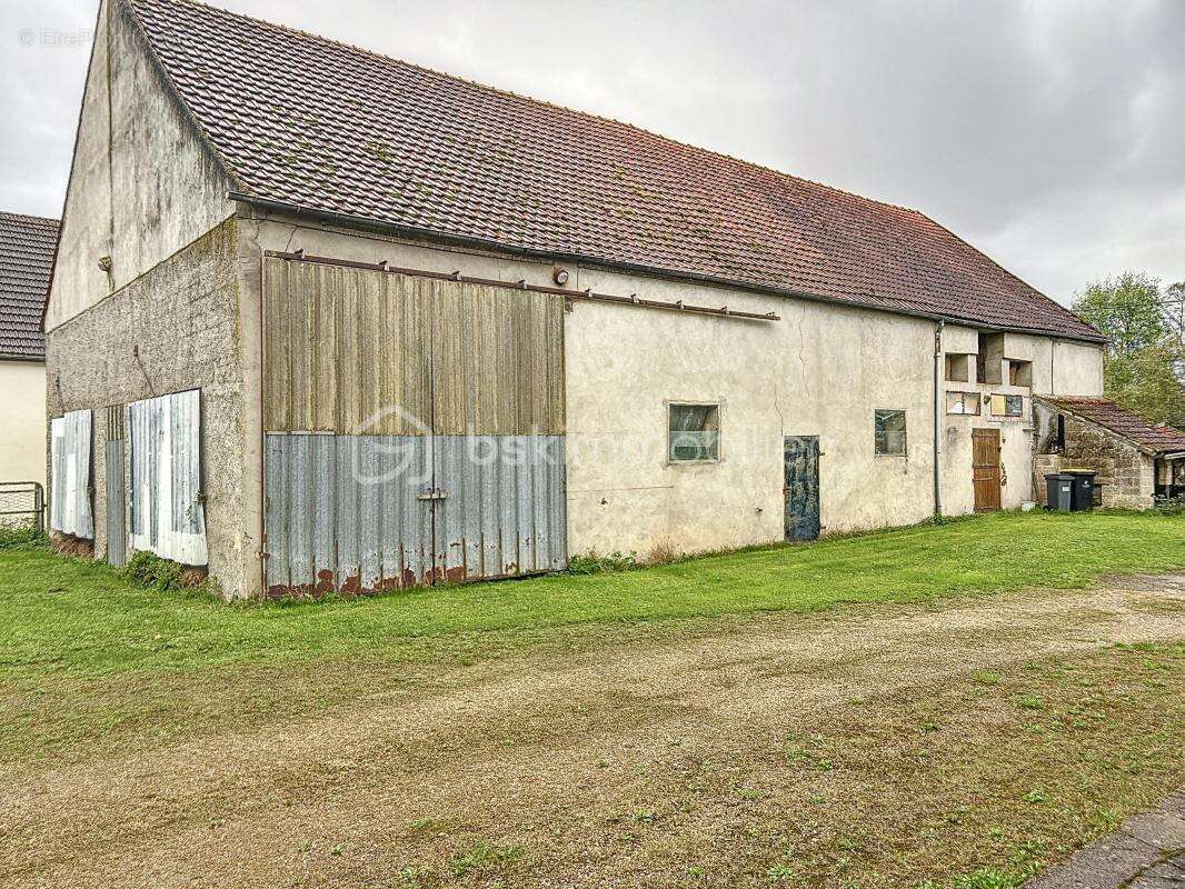 Corps de Ferme - photo 7