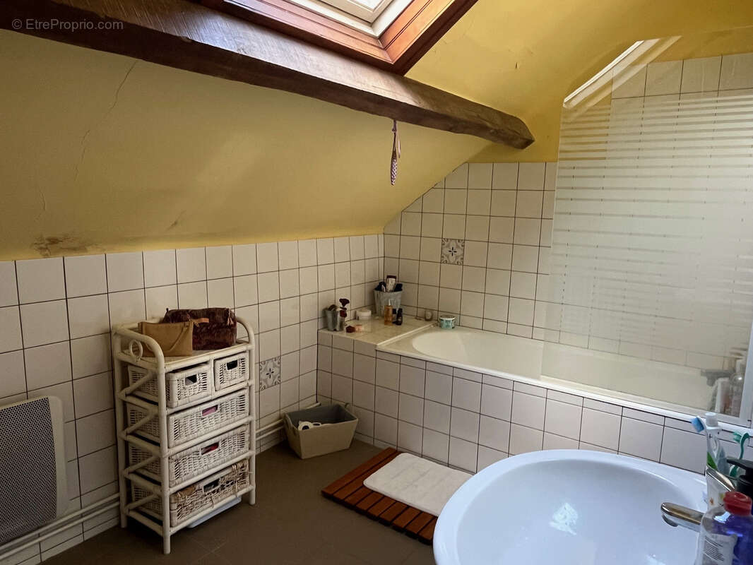 Maison à LA PORCHERIE